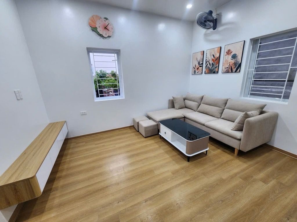Căn hộ tập thể Quan nhân 💥 100m2 3PN 2WC – Nội thất xịn đẹp – Sổ đỏ riêng rộng chỉ tầm 4.x tỷ