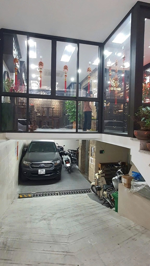 BÁN TOÀ NHÀ QUAN NHÂN, CẦU GIẤY - 65M² x 9T CÓ HẦM - MT 5.4M - VỈA HÈ Ô TÔ TRÁNH - GIÁ 31.7 TỶ