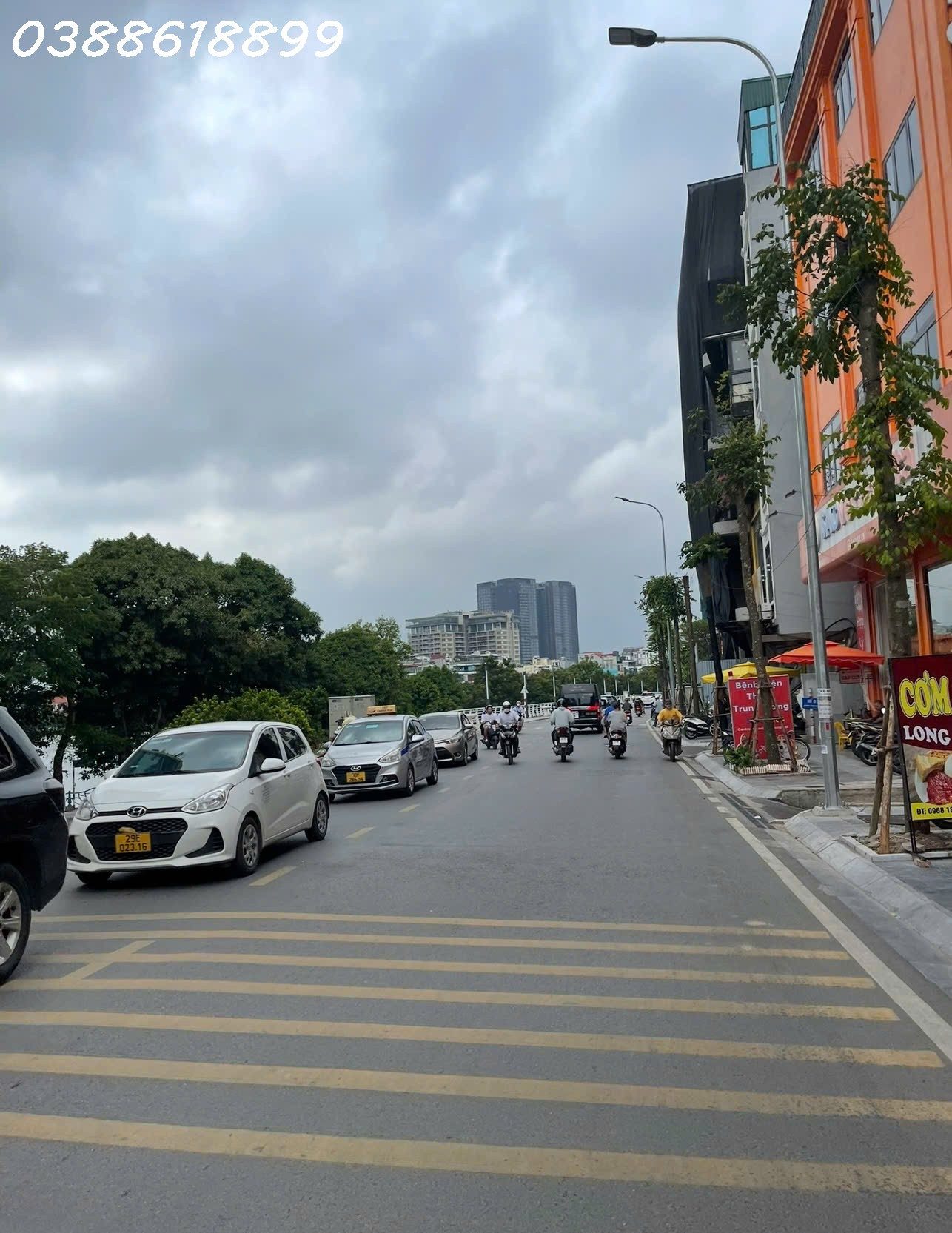 BÁN TÒA NHÀ VĂN PHÒNG SIÊU ĐẸP MẶT PHỐ QUẢNG AN -TÂY HỒ - 100M x 9 TẦNG THANG MÁY - MT 7,1M - VỈA HÈ ĐÁ BÓNG - CHO THUÊ 150 TR/TH
