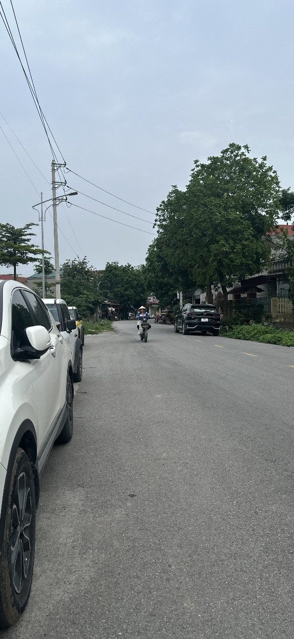 Bán đất đấu giá Tổ 3 thị trấn Quang Minh Mê Linh 102,1m2 mặt tiền 5,5m - hai mặt đường