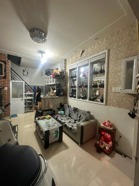 ⭐️ Nhà Vuông 2 tầng 20m2 – Quang Trung QV