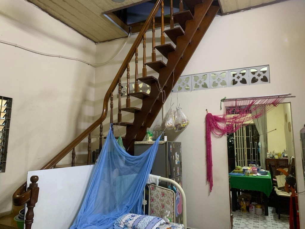 HẺM Ô TÔ, QUANG TRUNG, GÒ VẤP, NGANG 7,3M, DT LỚN NHÀ CŨ TIỆN XÂY MỚI