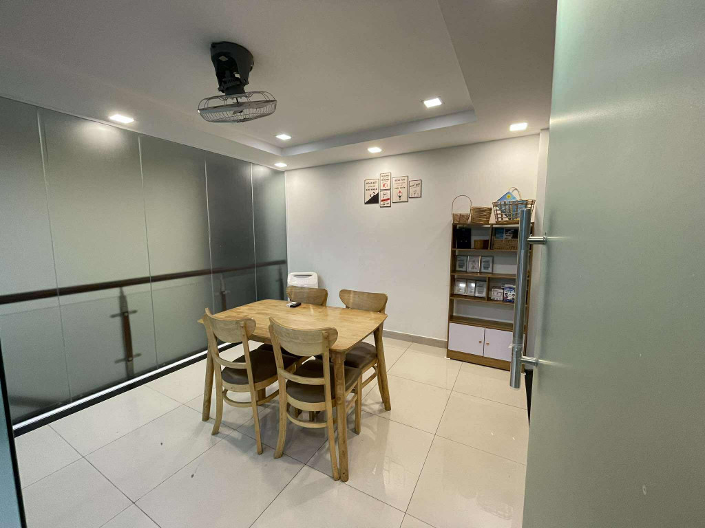 Cho thuê văn phòng 12m2, 3,6 triệu, Quang Trung, p 10, Q. Gò Vấp, HCM