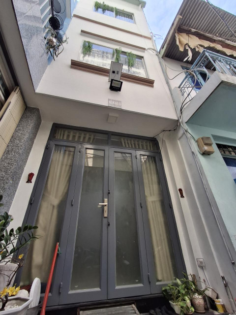 🔥 Giảm 50tr! Nhà 3 tầng sàn 39m², Nở hậu, Đ.2m – Quang Trung QV