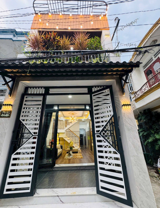 Nhà Quang Trung  Hẻm Ô Tô  Gần TTTM