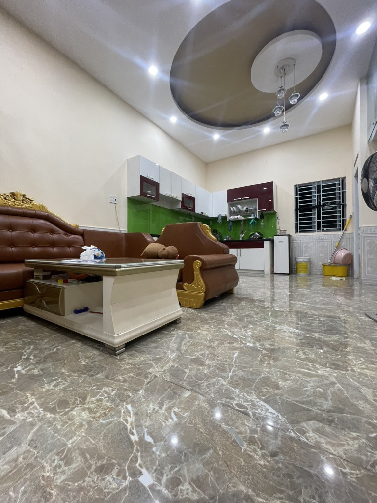 Gáp bán nhà phạm văn chiêu, sổ hồng riêng, ngang 6m