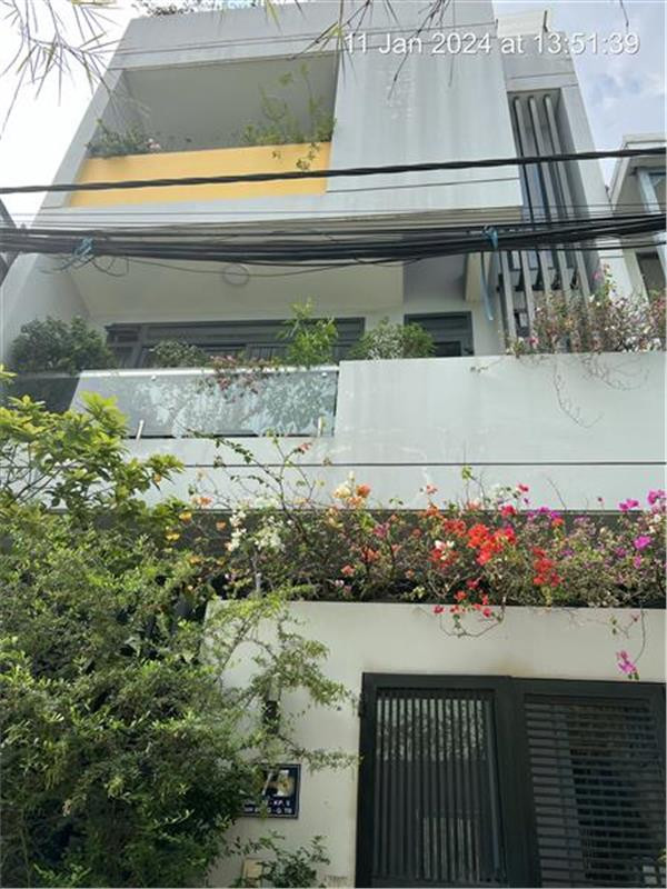 Cơ Hội Vàng! Nhà 3 Tầng Mới, Lê Văn Việt Thủ Đức,  Giá Nhỉnh 8 Tỷ,  Cách Ngã Tư Thủ Đức 500m, Sổ Hồng Chính Chủ