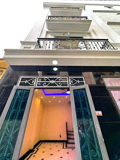 HOT HOT HOT !!! Nhà đẹp mặc cả chính chủ được giá là chủ bán