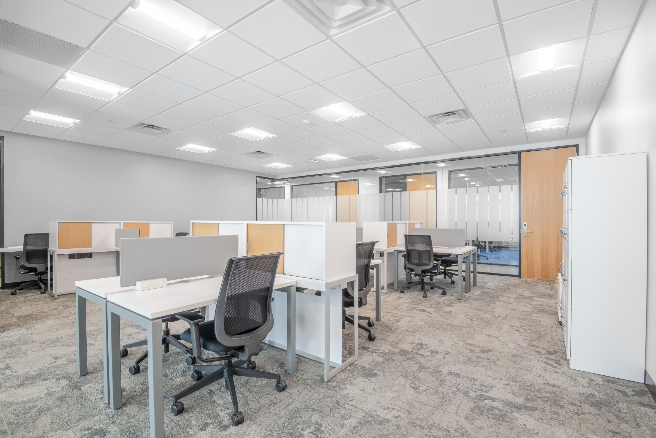 Làm việc linh hoạt tại HQ Millennium Building hoặc bất cứ nơi đâu trong mạng lưới toàn cầu của chúng tôi