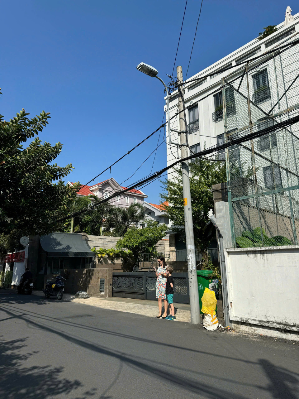 bán gấp lô đấ tại thoả điền q2 , Giá tốt  chỉ có 95tr/m2 tại Thảo Điền Q2
- Điện tích 11 x 30,