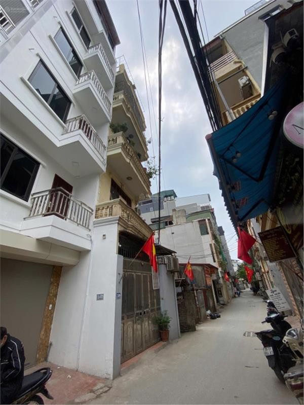 BÁN NHÀ THANH LIỆT, THANH TRÌ BÁN NHÀ 56M x 5 TẦNG GIÁ CHỈ 14 TỶ SỔ ĐỎ CHÍNH CHỦ Chính chủ cần bán