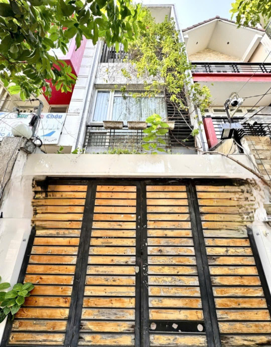 Bán Nhà Đẹp Mặt Tiền Cực Hiếm – Gần Công Viên Đặng Thùy Trâm, Bình Thạnh – 73m² – 1 Trệt 3 Lầu – Giá 15 Tỷ