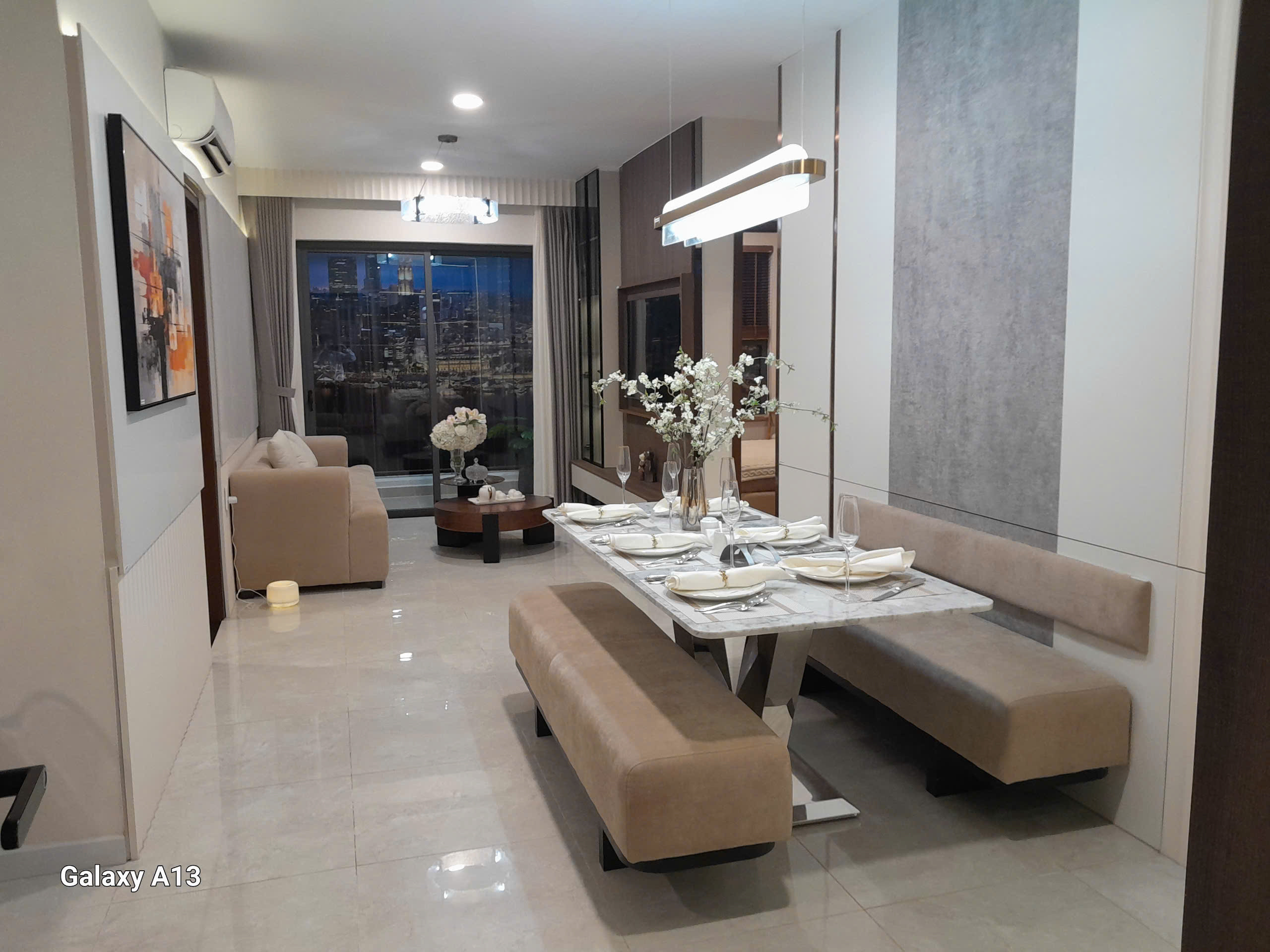 Căn hộ mặt tiền quốc lộ 13