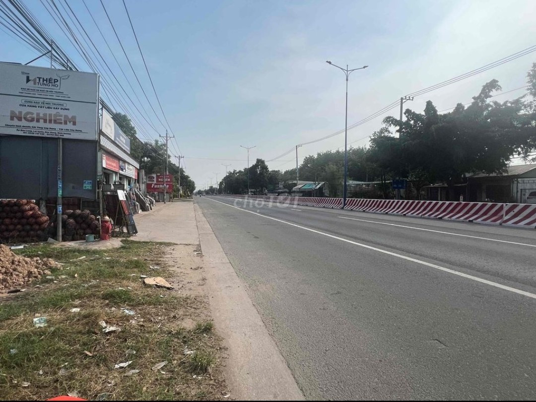 Đất 2 mặt tiền  Quốc lộ 13 , Bàu Bàng