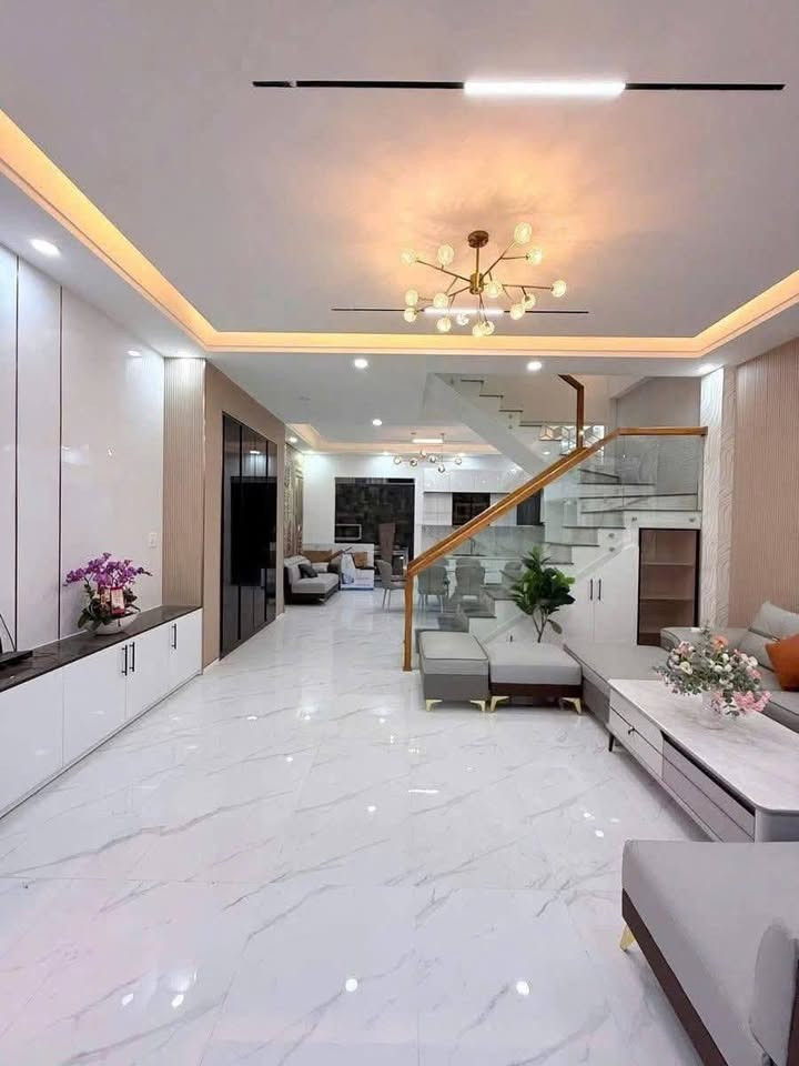 CHÍNH CHỦ CẦN BÁN BIỆT THỰ MINI 3 TẦNG – 86M² – KHU BIỆT THỰ CAO CẤP – NGAY QUỐC LỘ 1A – PHƯỜNG 4, TP. TÂN AN – GIÁ CHỈ 2 TỶ 7