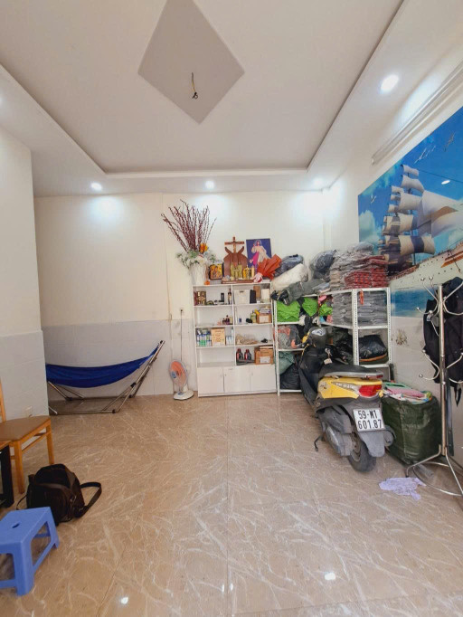 "HOT! Nhà 2 Tầng, 66m2 -  Sát QL1A, Quận 12 - Giá Chỉ 2.75 Tỷ!
