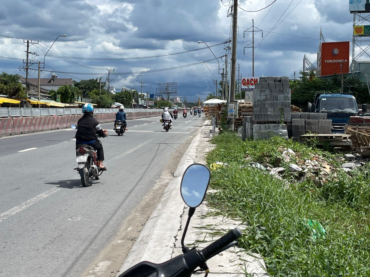 Bán đất sản xuất kinh doanh