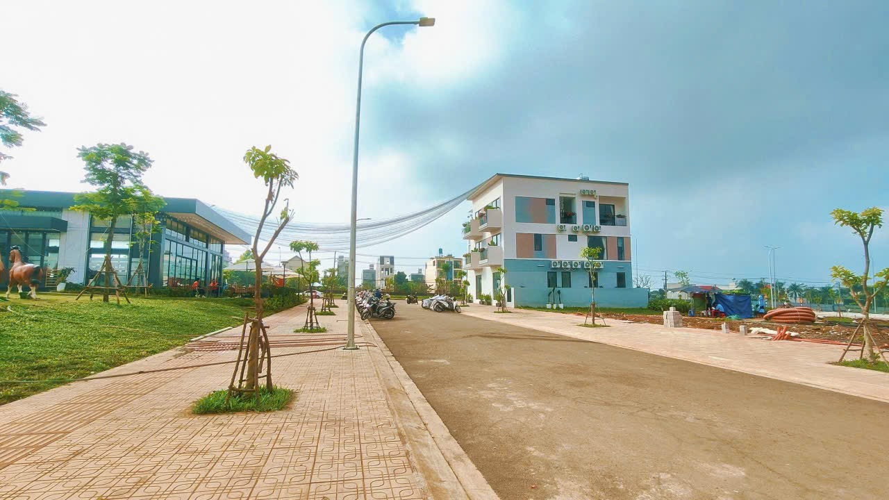 Bán đất 95m² full thổ cư ngang 5m giá 1.85 tỷ thêm chiết khấu, vị trí tthc Dầu Giây (Thống Nhất cũ)