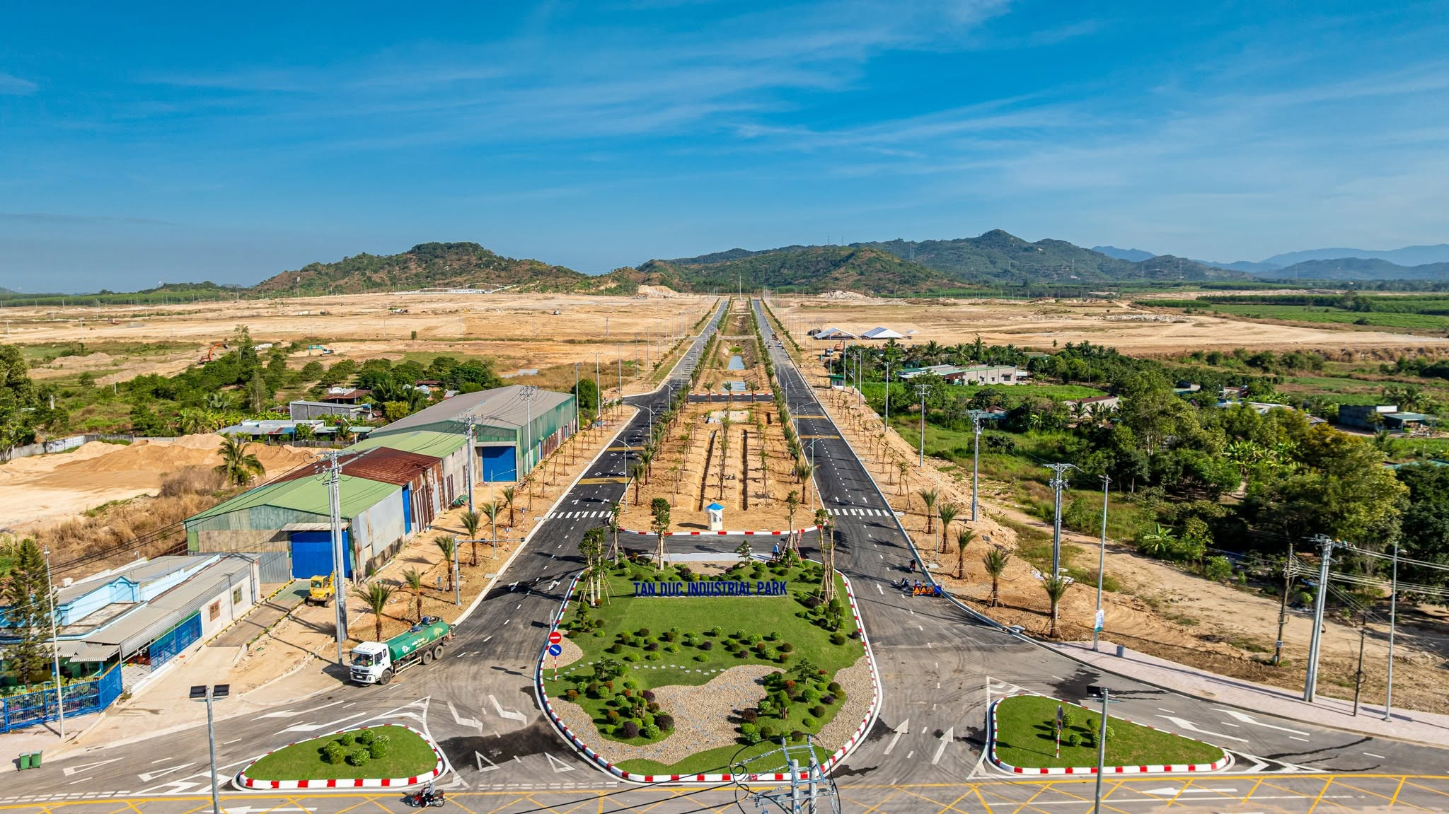 Bán đất xây dựng kho, nhà xưởng 20.000m² tại KCN Tân Đức, Xã Tân Đức Huyện Hàm Tân Bình Thuận
