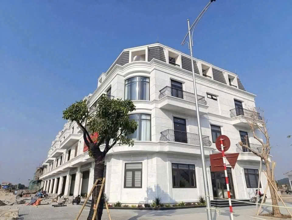 Tân ThanhElite City ShopHouse nhà ở liền kề..Chỉ còn duy nhất nằm vị trí trung tâm đẹp...
