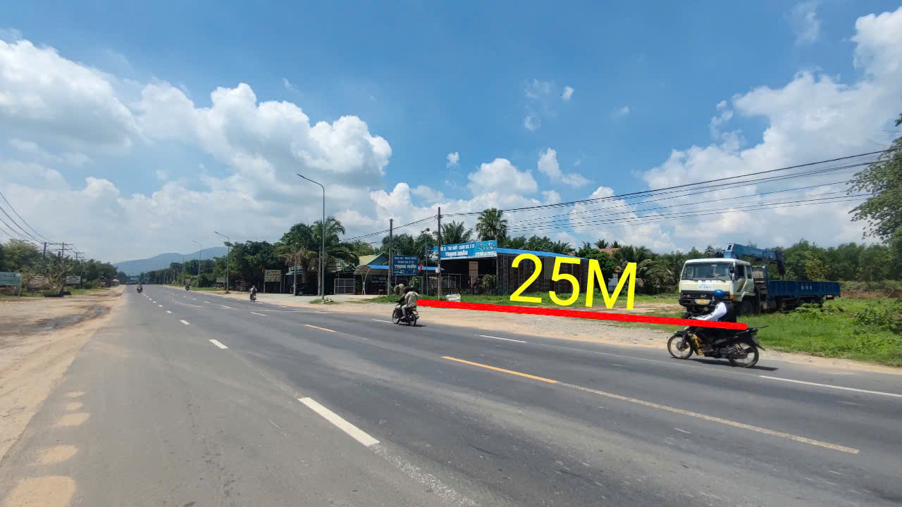 Bán 2100m full hồng, Mặt Tiền đường QL1A, xã Xuân Hòa, huyện Xuân Lộc, Đồng Nai