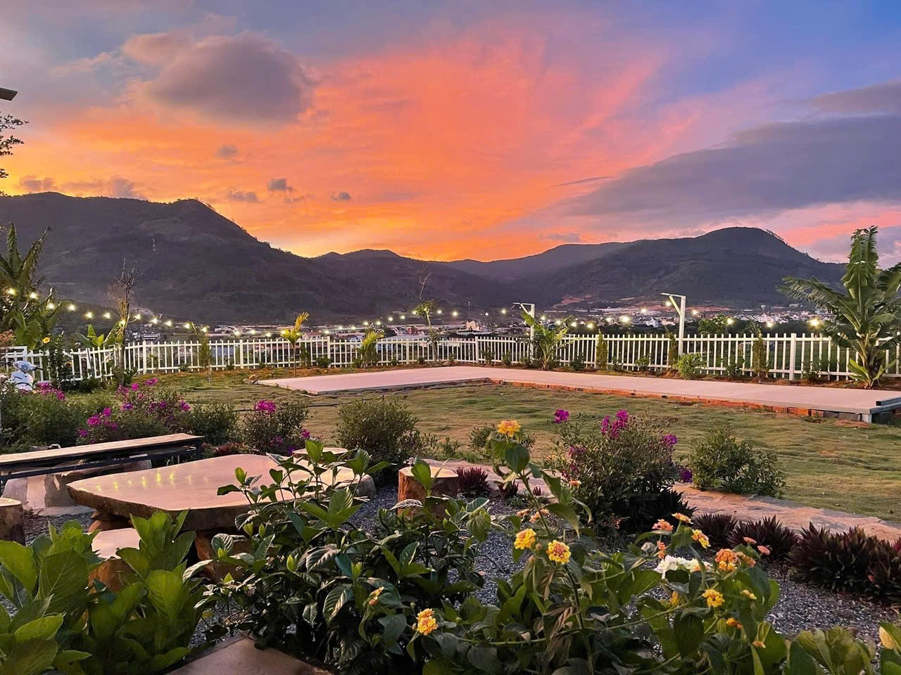 BÁN HOMESTAY VIEW ĐẸP , HIỆP AN GẦN CHÂN ĐÈO PRENN