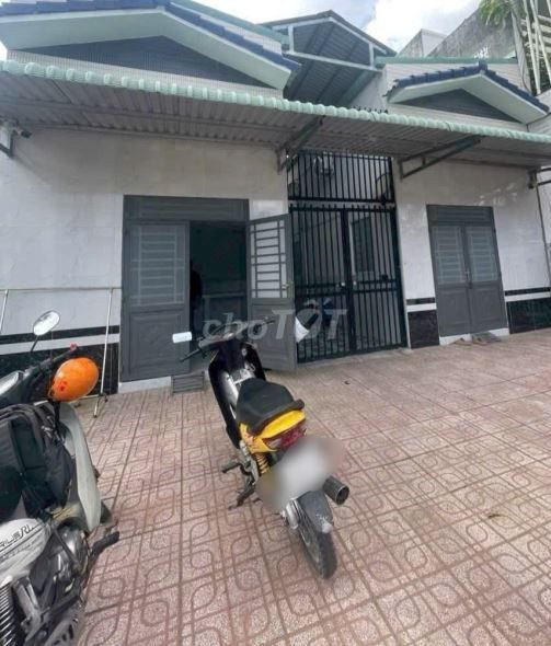 Chủ ngộp bank cần bán gấp dãy trọ 245 m2 10PN ngay An Tịnh , Trảng Bàng Giá 845 triệu