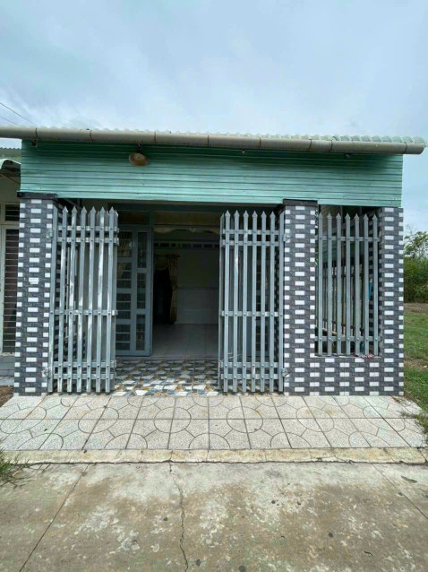 Bán nhà