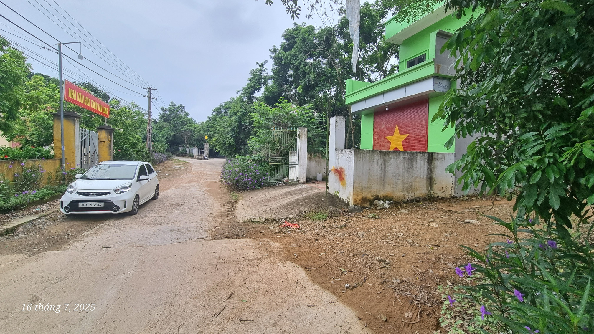 Bán đất full thổ cư tại Hồ sơn, Tam đảo, xung quanh toàn nhà hàng, tiện ích giá hơn 700 triệu