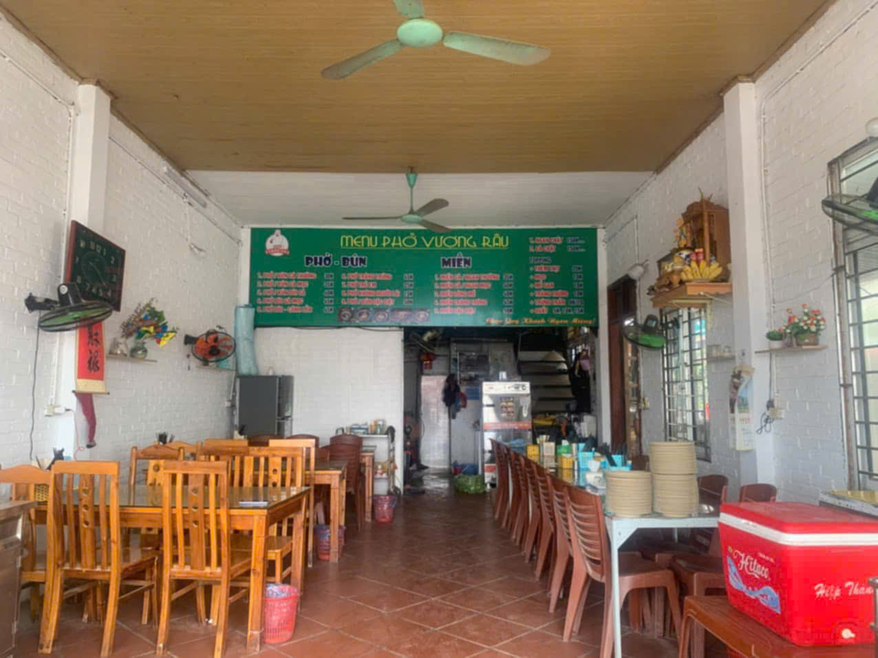 Cần sang nhượng cửa hàng gấp Địa chỉ: huyện Đan Phượng, Hà Nội