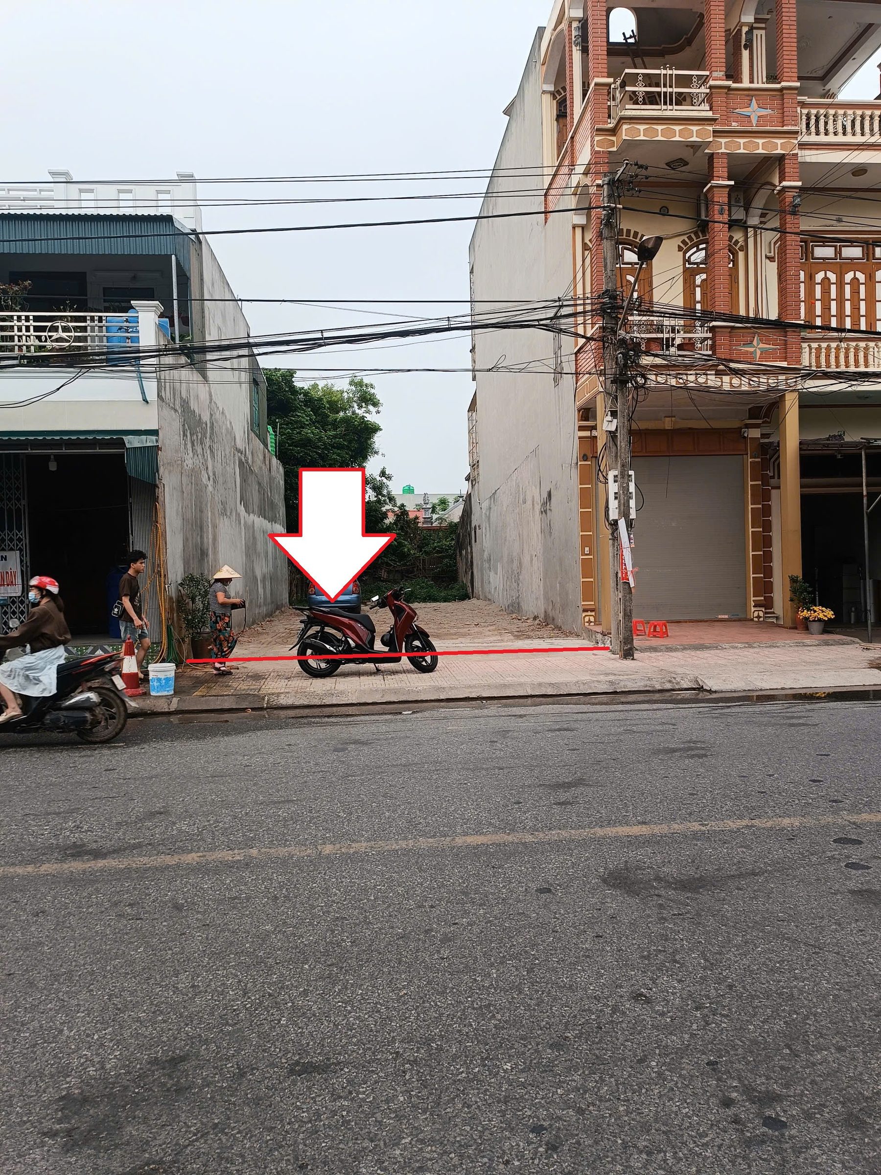 TIÊU ĐỀ: BÁN GẤP LÔ GÓC TRỤC CHÍNH KINH DOANH - SÁT KCN VSIP