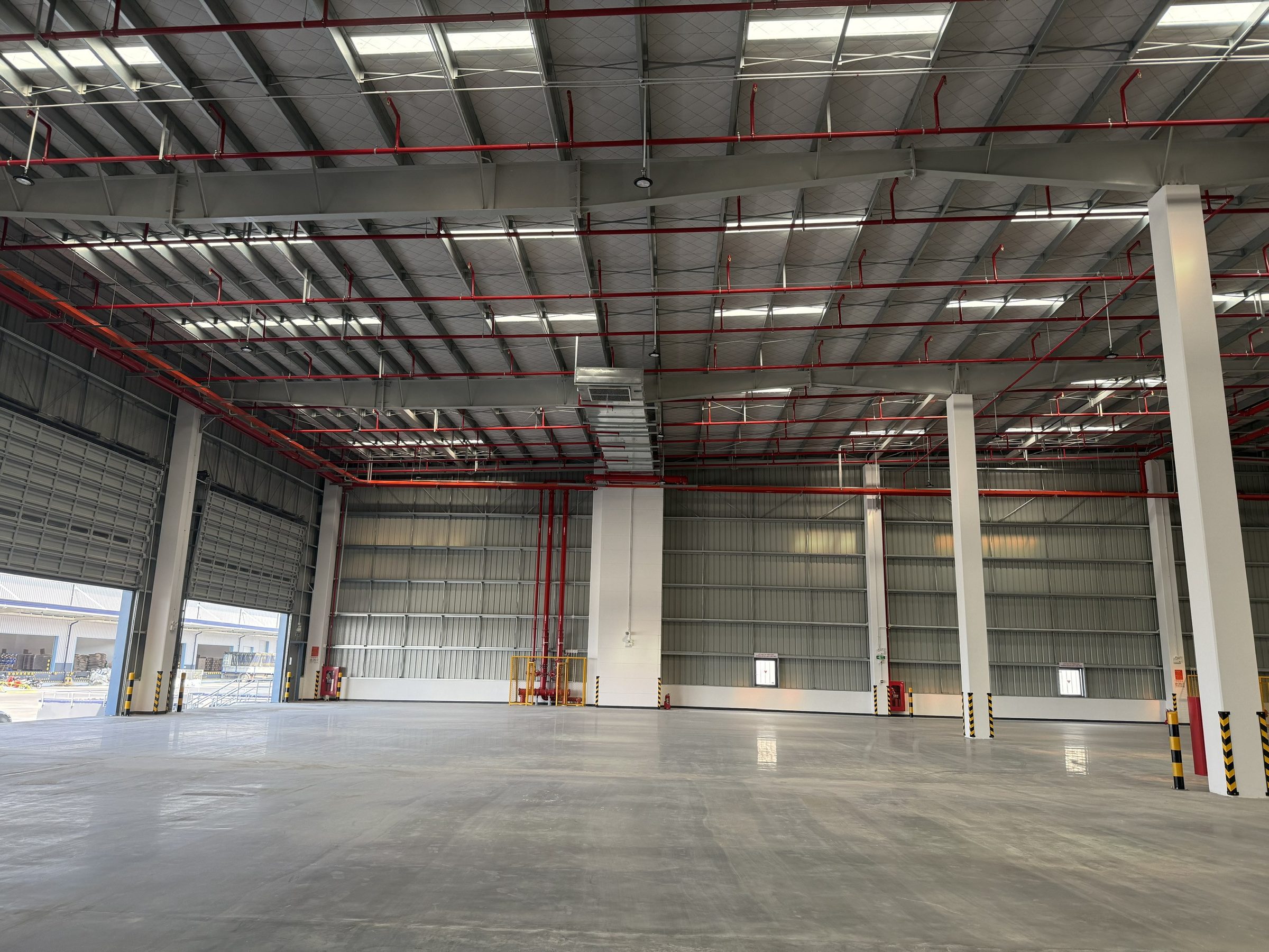 Cho thuê kho logistics khu công nghiệp Nam Sơn – Hạp Lĩnh – Bắc Ninh – dock container – 5.4$/m2