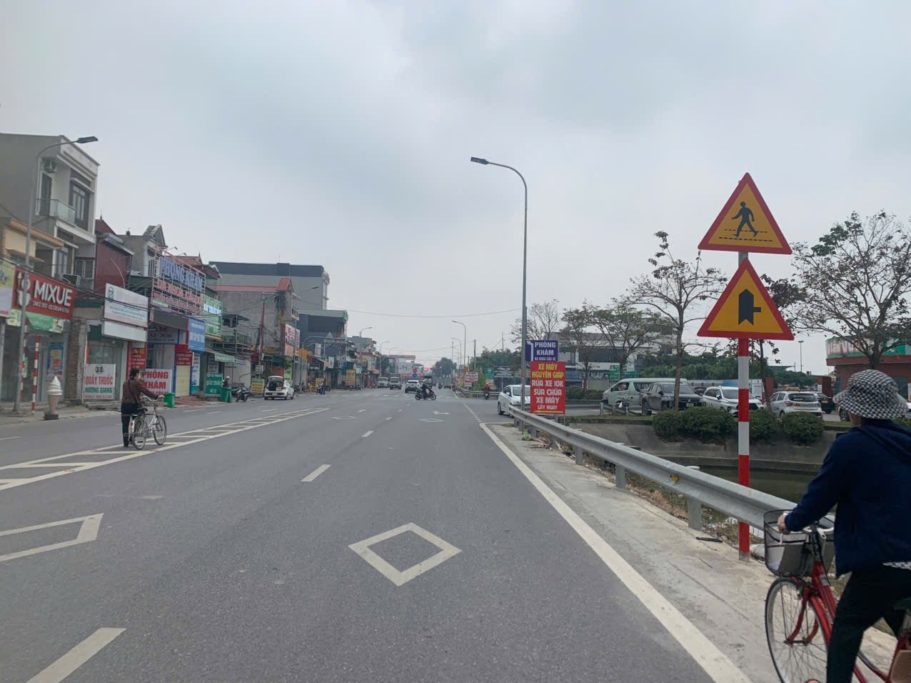 Bán đất mặt đường 3911 cực kỳ