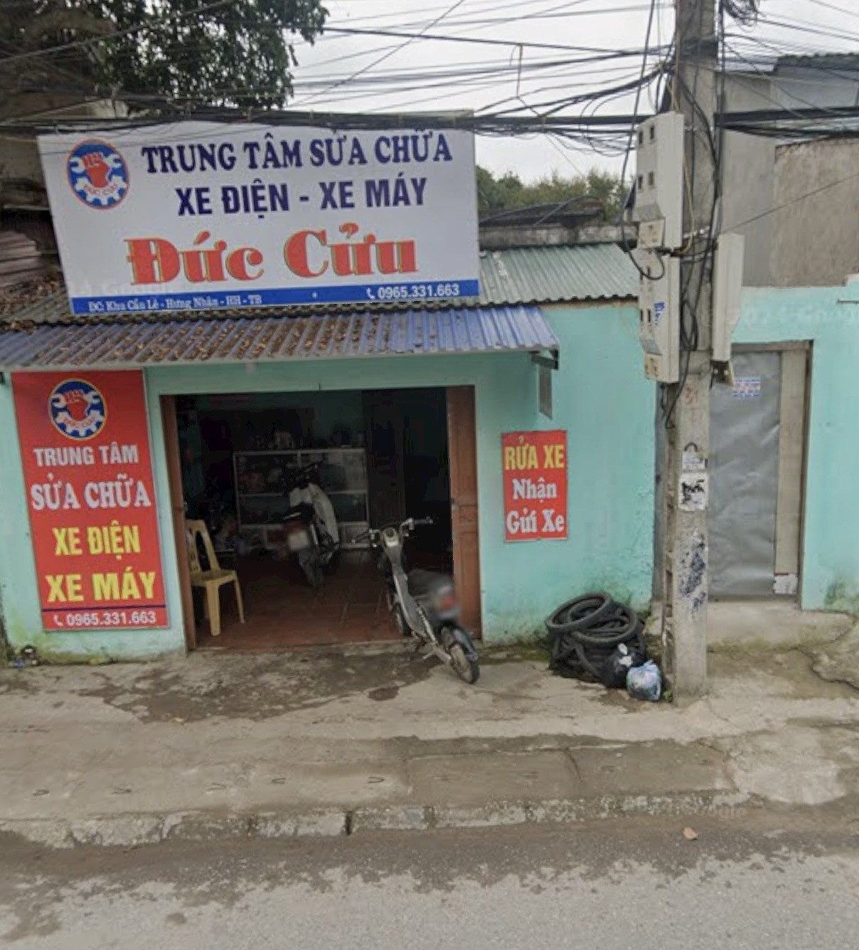 Mặt tiền rộng ,để xe thoải mái