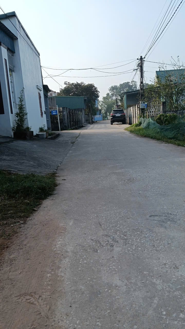 Chính chủ gửi bán lô đất cực đẹp cách Ql47 chỉ 100met, dân cư đông