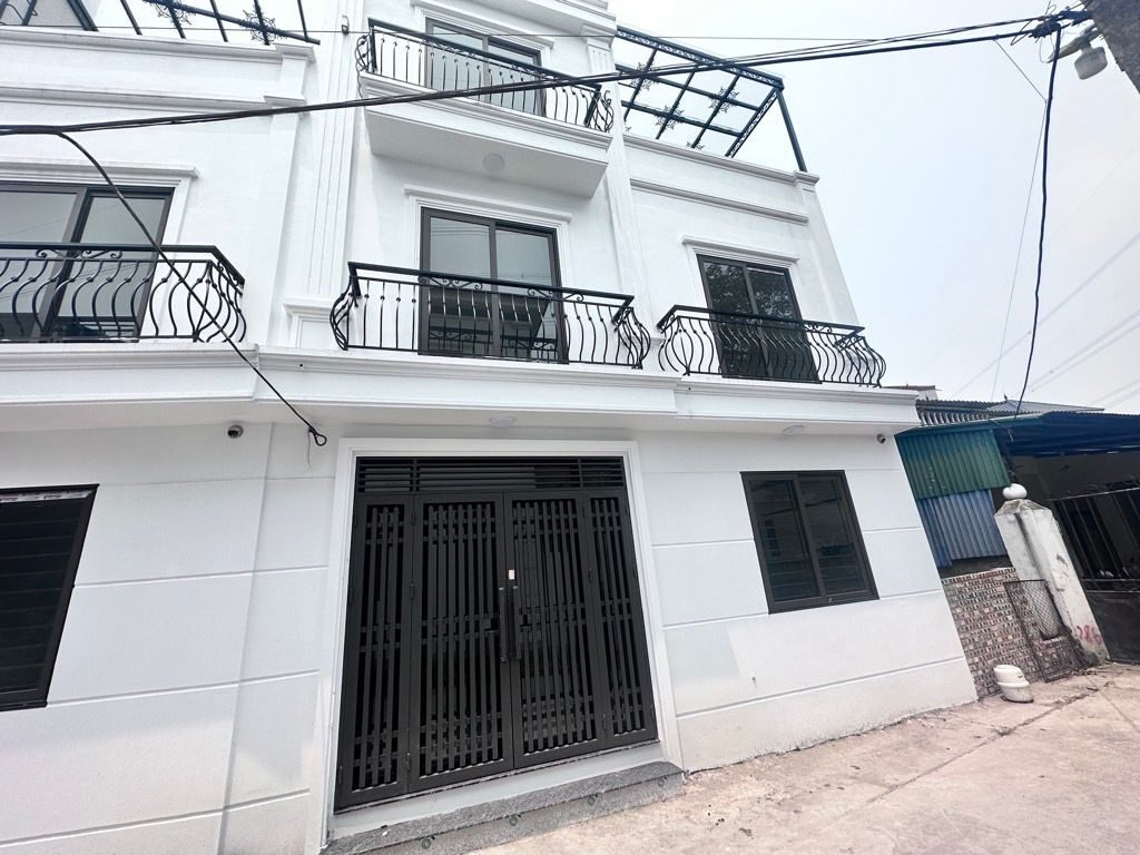BÁN NHÀ 3TẦNG 41,8M2 FULL THỔ CƯ NGANG 7,1M NHÀ MỚI XÂY THỊ TRẤN NHƯ QUỲNH VĂN LÂM GIÁ 3,6TỶ