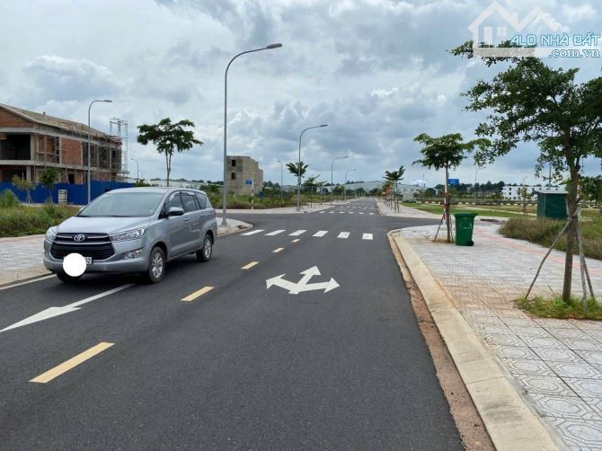 ĐẤT NỀN GIÁ RẺ - NẰM NGAY ĐƯỜNG DẪN VỀ SÂN BAY QT LONG THÀNH - SHR