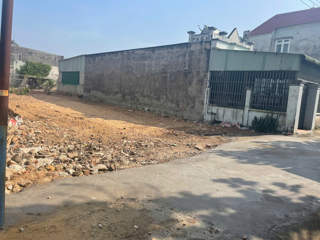 135m  Ngã ba nhơn trach Long thành cho nhà đầu tư F0