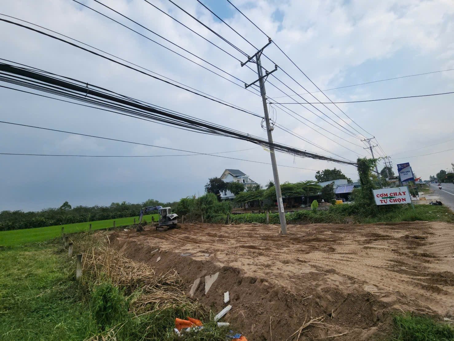 Đất Lúa có Thổ Cư