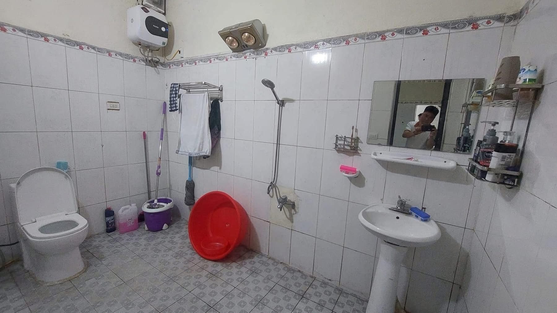 💰 2,3 TỶ – NHÀ QUỲNH CƯ, HÙNG VƯƠNG – 136M² CÓ SÂN RỘNG HIẾM