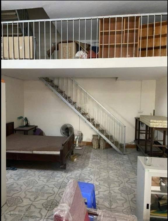Cho thuê nhà Ngõ Quỳnh, 3 tầng x 60m2 + 1 gác xép 8 Triệu ở gia đình, nhóm 4 người tối đa