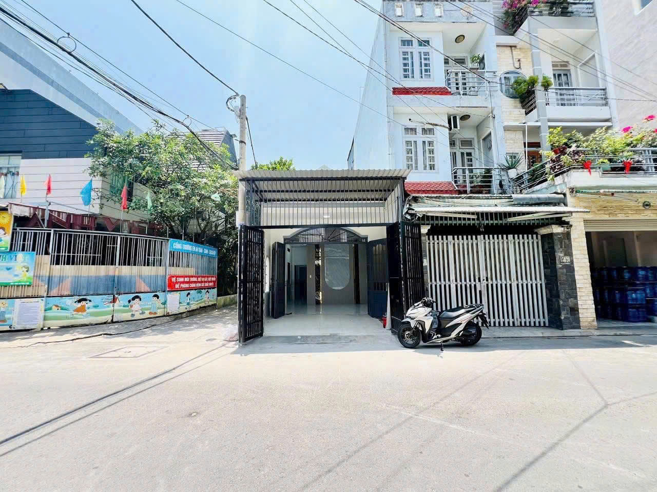 THANH LÍ CĂN CẤP 4 GẦN TRƯỜNG TIỂU HỌC TRẦN NHÂN TÔN , BÌNH CHÁNH , SHR .