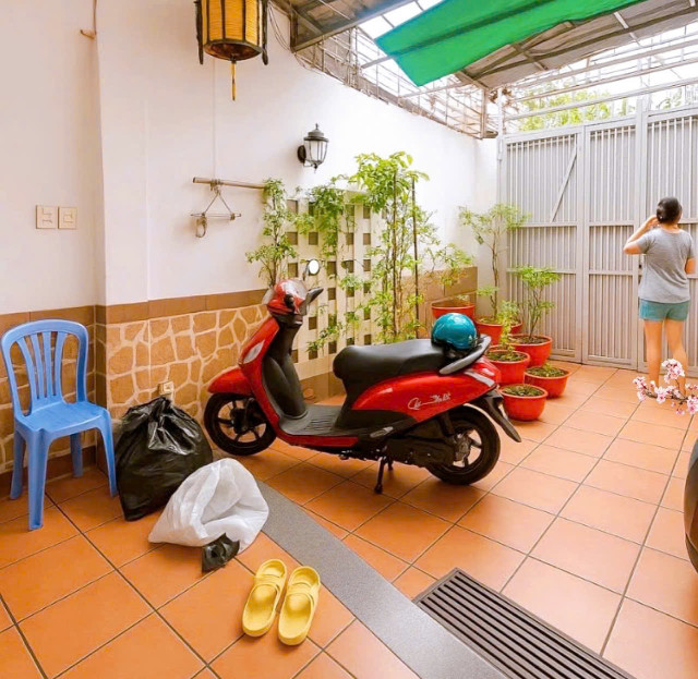 Bán nhà Mặt tiền Sao Mai,5x20 m,QUẬN TÂN BÌNH,giáp Cách Mạng Tháng Tám,6 tầng,24 tỷ