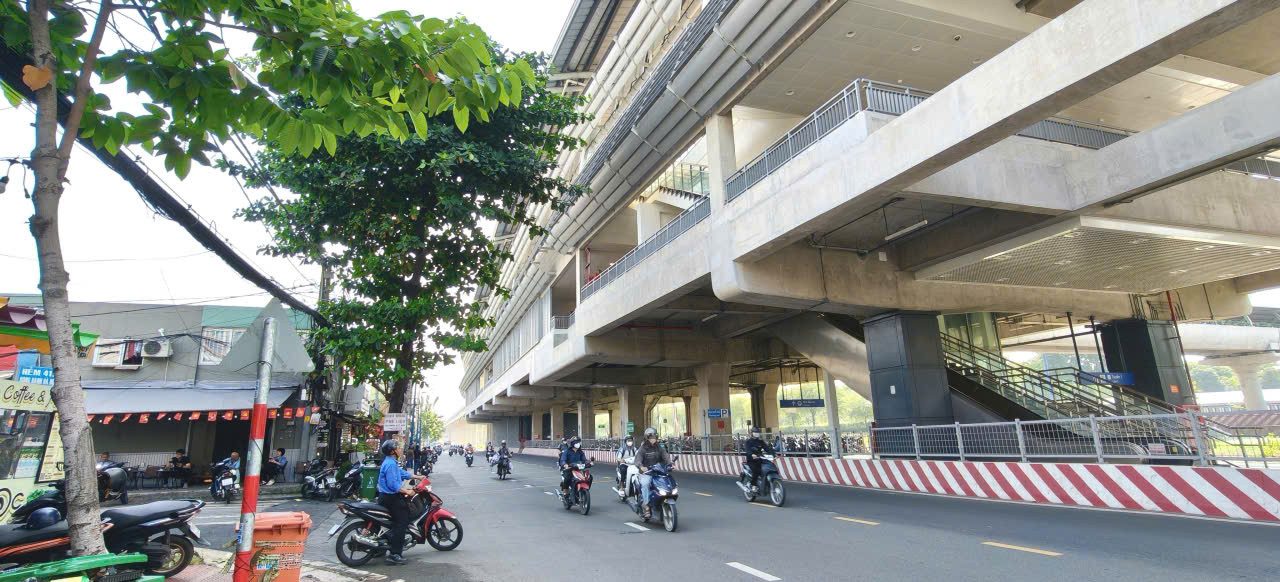 Đất mặt tiền "siêu hiếm" đường số 1 khu Điện Lực Trường Thọ cạnh Metro Bình Thái