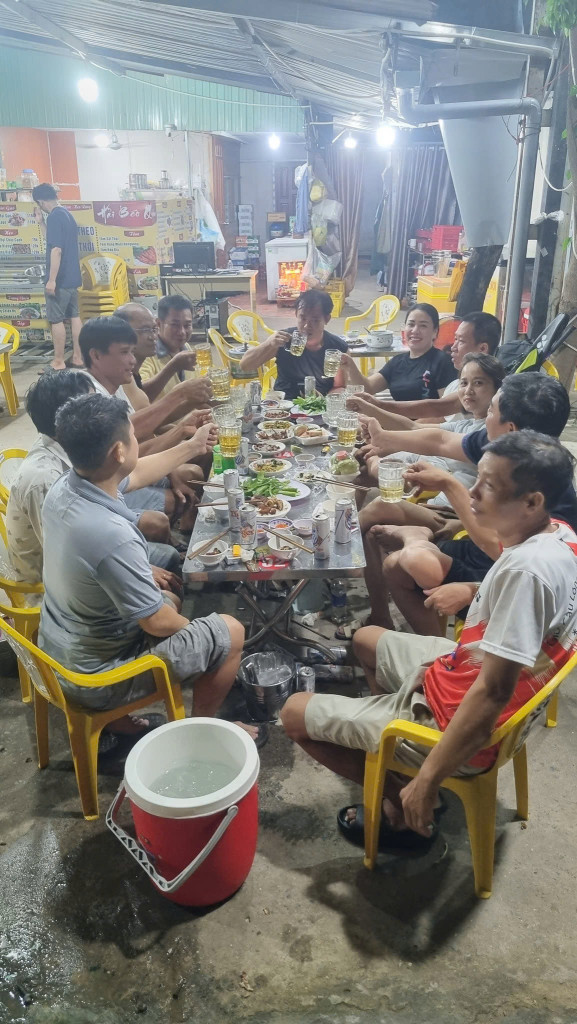 CHÍNH CHỦ SANG NHƯỢNG QUÁN NHẬU MẶT TIỀN KÊNH THAM LƯƠNG!