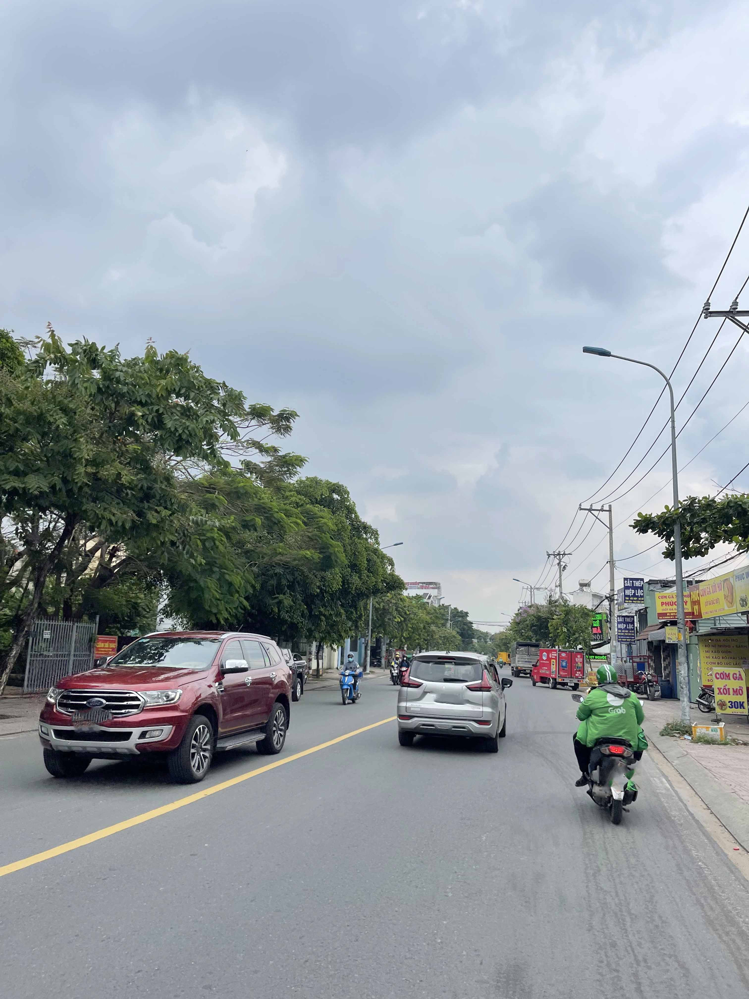 Bán Gấp Lô Đất Hiếm – 76m2 - Gần Metro -Trường Thọ, Thủ Đức - Hẻm Xe Tải 8m – Giá Chỉ 6.5 Tỷ!
