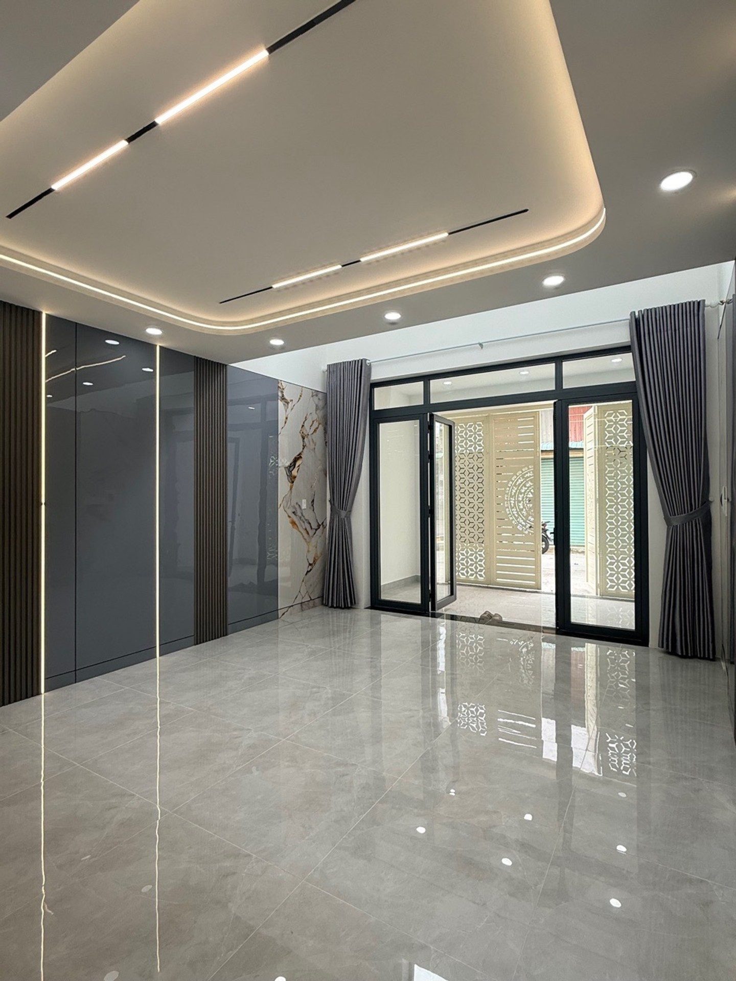 Bán Nhà riêng 70m² thổ cư 70m² giá 6.5 tỷ tại Đường Số 12 Phường Bình Hưng Hòa Quận Bình Tân TP. Hồ Chí Minh