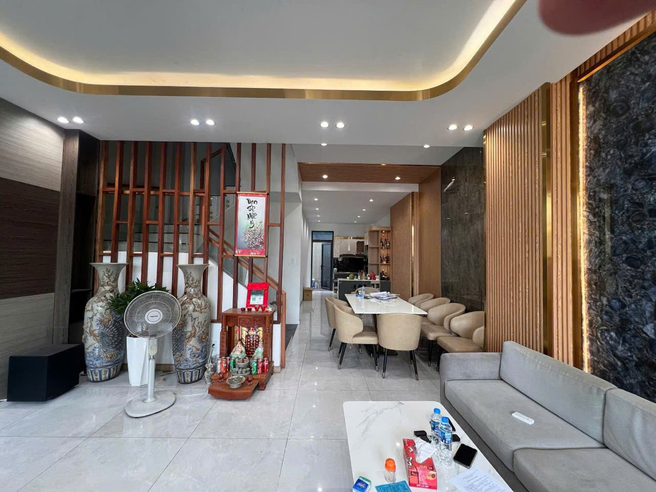 NHÀ ĐẸP KDC SAVICO P.TAM BÌNH FULL NỘI THẤT, ĐƯỜNG SỐ 12, 188M2  giá 18,5 TỶ