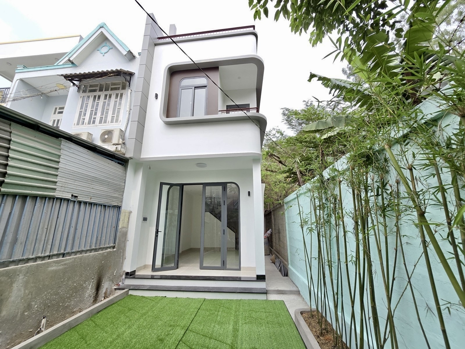 🚗 BÁN NHÀ 3 TẦNG - 120M2( 5*24), HOÀN CÔNG - 3PN, 4WC, GIẾNG TRỜI - ĐANG CHO THUÊ 15TR/TH - CẢI TẠO ĐƯỢC THÀNH 7PN - NHÀ ĐẸP - HẺM XE HƠI - GẦN TRƯỜNG, CHỢ, QL1K, QL1A - LINH XUÂN, THỦ ĐỨC.(13)