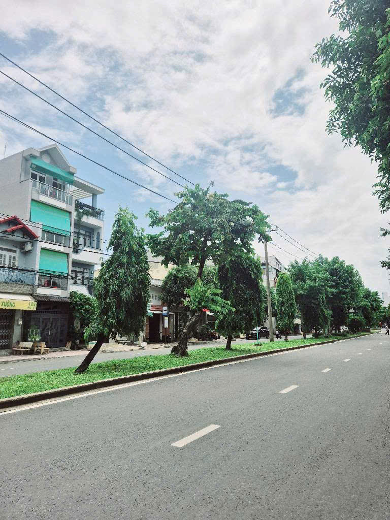 BÁN ĐẤT MẶT TIỀN SỐ 246 ĐƯỜNG SỐ 14 - PHƯỚC LONG A, Q9 - 1000.3 19/25 55 75 TỶ